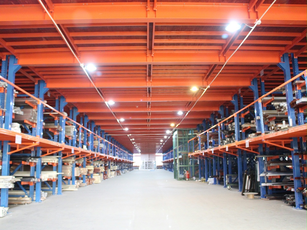 鋼結(jié)構(gòu)懸臂閣樓 鋼結(jié)構(gòu)懸臂閣樓