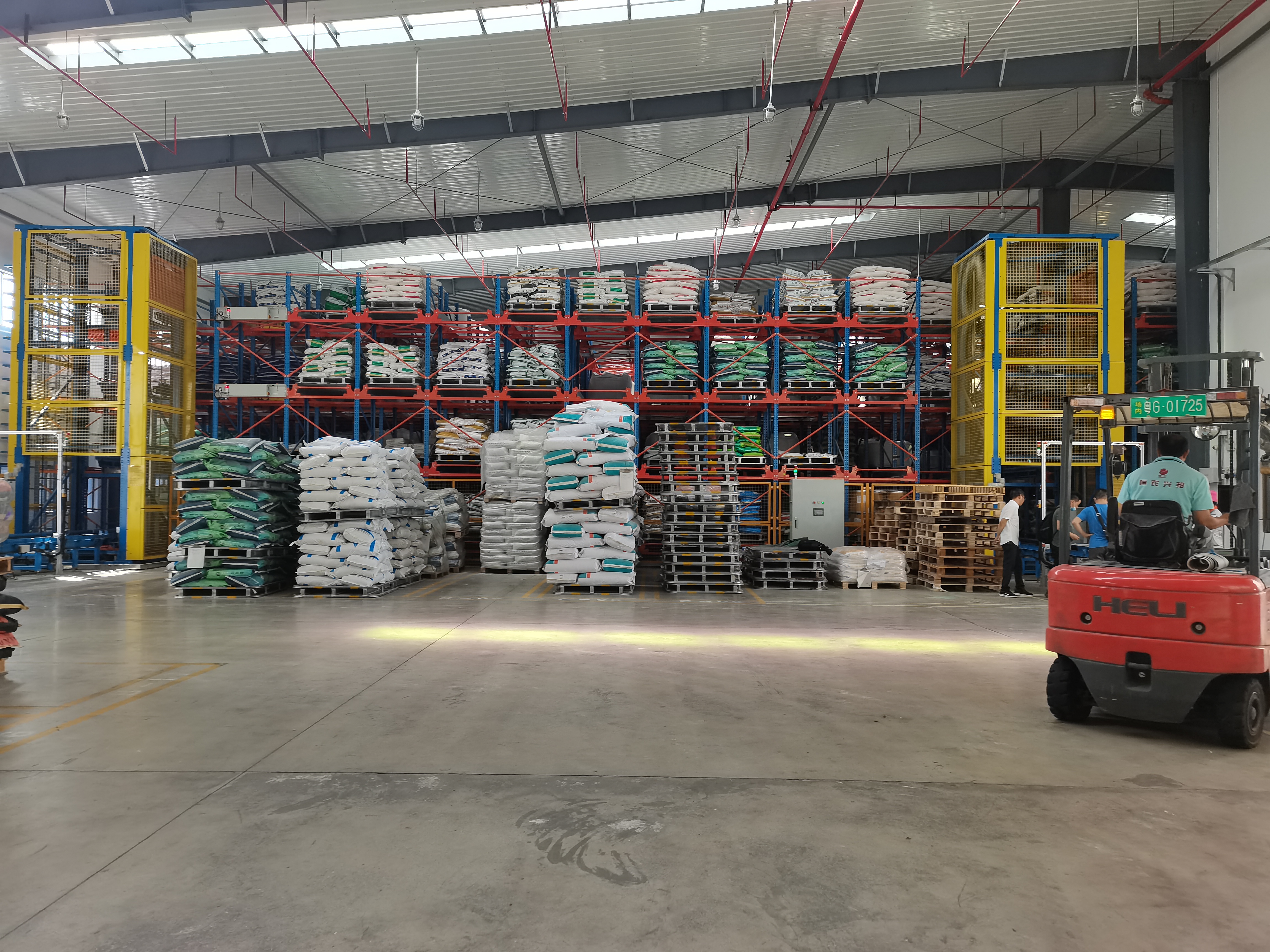 四向穿梭車智能倉(cāng)庫(kù) 四向穿梭車智能倉(cāng)庫(kù)